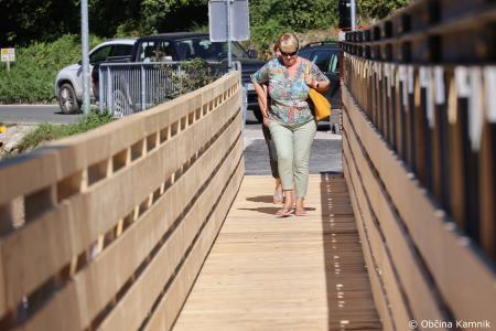 Začasni most v Stranjah povezal levi in desni breg Kamniške Bistrice (33)